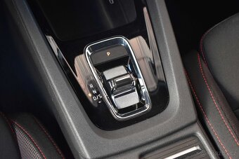 Škoda Octavia RS 2.0 TSI 180kW DSG KAMERA ČR - 12