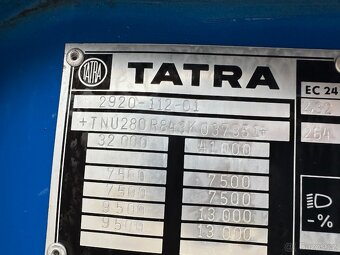 TATRA T815 jednostranný vyklápač 8x8 VIN 351 - 12