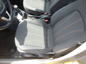 Seat Ibiza 1.2i r.v.2011 (51 kw) - 12