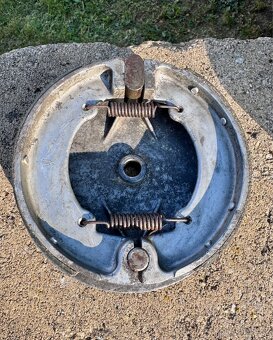 Jawa 250 350 pérák, Ogar 350 - přední brzda 150mm - 12