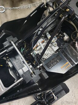 Mini snězny skutr yamaha srx 120 - 12