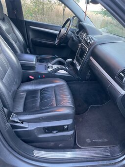 Porsche Cayenne S 4,5 V8 - 12