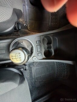 Škoda Fabia Sport 1.2 HTP 51 kW • 2008 • 168 000 km - 12