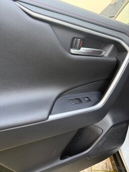 Toyota RAV4 Rav4 2.5 Plug-in Hybrid Comfort AWD e-CVT - 12