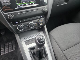 Škoda OCTAVIA III 2.0TDi Kombi - (2017)...na splátky VŠEM - 12