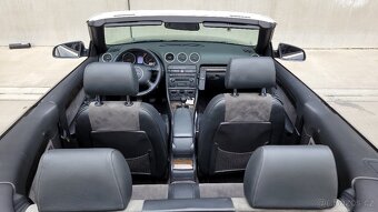 Audi A4 cabrio 3.0i - 12