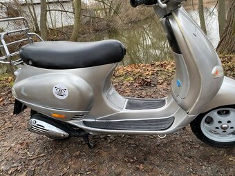 Vespa ET4 150 - 12