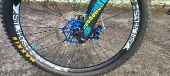 YT Capra CF vel. M 2017 - 12