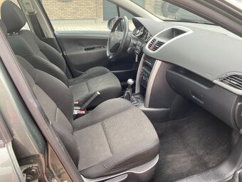 Peugeot 207 SW 1.6 HDI, 66 kW, r. 2008, panorama, 176 tis.km - 12