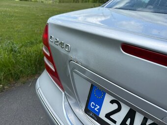 Mercedes-Benz C Klasse(W203) C240 125kW AUTOMAT - 12