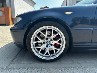 BMW e46 coupe 330d - 12