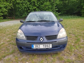 Renault Clio 1,2 47 kW úplně pojízdný a funkční včetně klima - 12