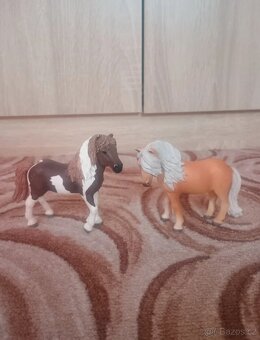 Schleich koně - 12
