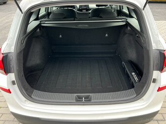 Hyundai i30 1.6CRDi 85kW Komfort ČR NOVÉ - 12