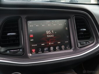 Dodge Challenger, 5.7 V8 Shaker SRT, DPH odpočet - 12