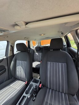 Ford Focus 1.6 TDCi 2009 - 12