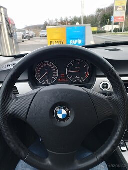 BMW 3 318d Touring combi 196 000km serviska garance km - 12