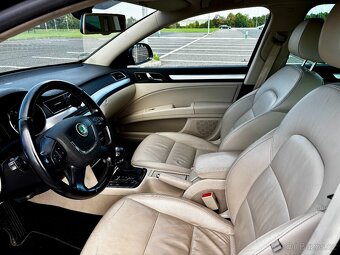 Škoda Superb 2 Combi 2.0 TDI 103kw DSG Elegance - 12