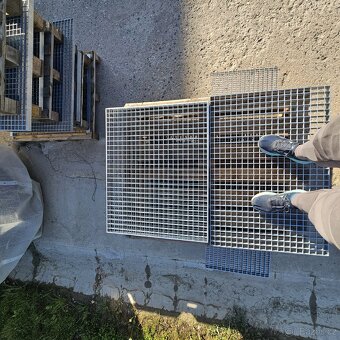 Vyprodej ozinkovane pochozi rosty a schodnice - 12