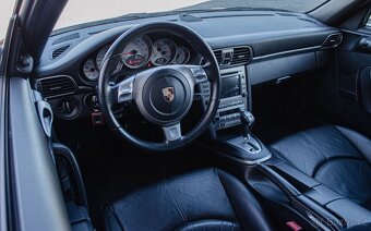 Porsche 911 (997) Carrera S 3.8 - 12