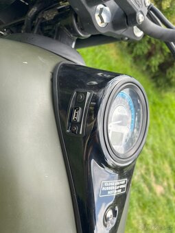 UM Renegade Commando 125 - 12