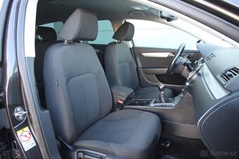 PASSAT B7, 1.4TSI-90kw,6st.m,TRENDLINE,PDC+Samopark,Výhřev - 12