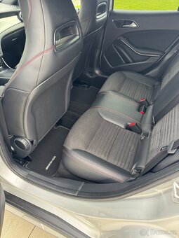 Mercedes benz GLA 200 AMG paket - 12