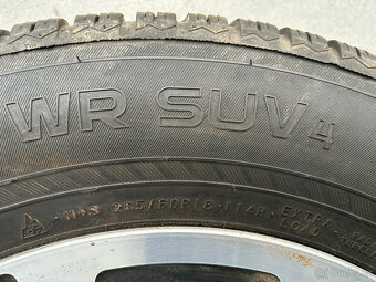 Toyota Hilux kompletni kola zimní pneu 265/60R18 - 12