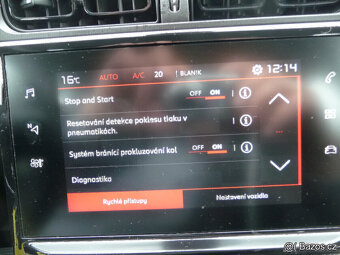 Citroen C3 1.2i Purotech Supreme po 1.majiteli - 12