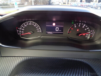 PEUGEOT 2008 1.2 PT KOUPENO ČR,1.MAJITEL,SERVISKA - 12