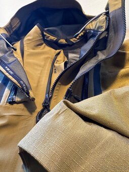 REVIT Component H20 - 12