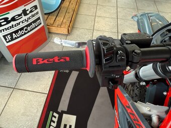 Beta XTrainer 300 2T MY25 - skladem - 12