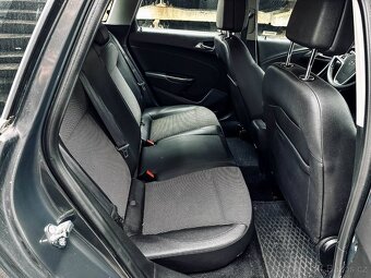Opel Astra Sport Tourer 1.4 LPG - 12