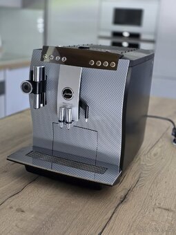 KÁVOVAR Jura Z7 Carbon LIMITED DESING - 12