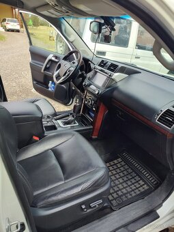 Toyota land cruiser 2,8 model executive plus - 12