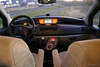 Prodám Citroen C8, 2.0 BA 103 kW ; nejvyšší výbava - 12