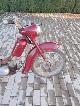 Babeta 225 Jawa 05 typ 555 - 12