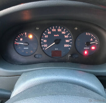 RENAULT KANGOO 1,15 benzin+LPG, pojízdné bez STK - 12