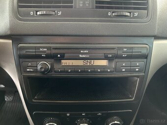 Škoda Yeti 2.0 TDI 81 kW,TAŽNÉ,SERVISKA - 12