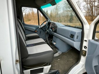 Mercedes-Benz Sprinter 312 - 12
