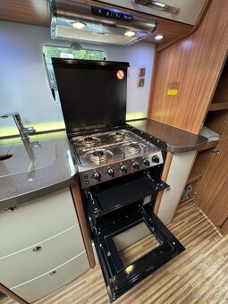 Adria Alpina 563UK ~ Palandy - 12