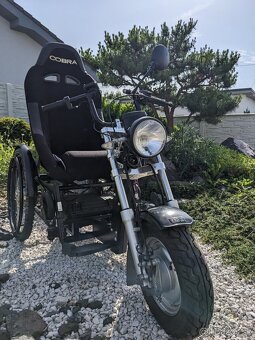 Tříkolka RID-E nejen pro invalidy. - 12