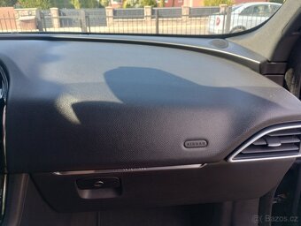 Jaguar F-Pace 300d- V6, 221kw 4x4 - 12