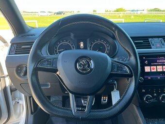 Škoda Octavia Combi 2.0 TDI RS DSG - 12