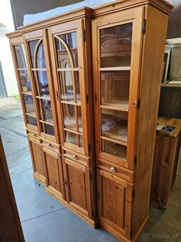 VITRÍNA " PŘÍBORNÍK - 12