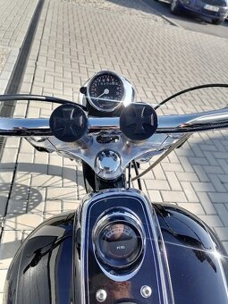 Harley Davidson FXR - 12