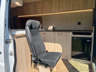 Obytný Volkswagen Crafter, Nová vestavba - 12
