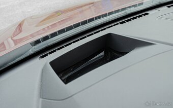 BMW X3 xDrive28i 180kW automat - 12