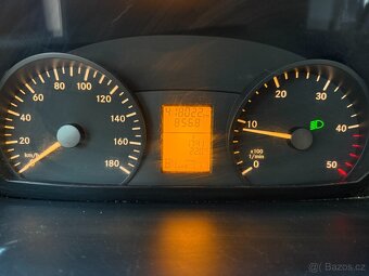Mercedes Sprinter 211 cdi W906 L2H2 - 12