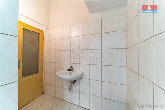 Pronájem obchod a služby,76 m², Mariánské Lázně,Hlavní třída - 12